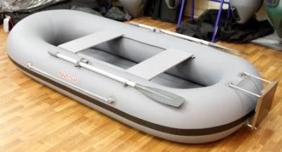 Лодка ТУЗ 260 гребная